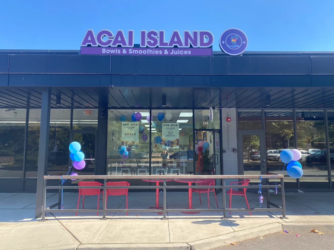 Acai Island storefront